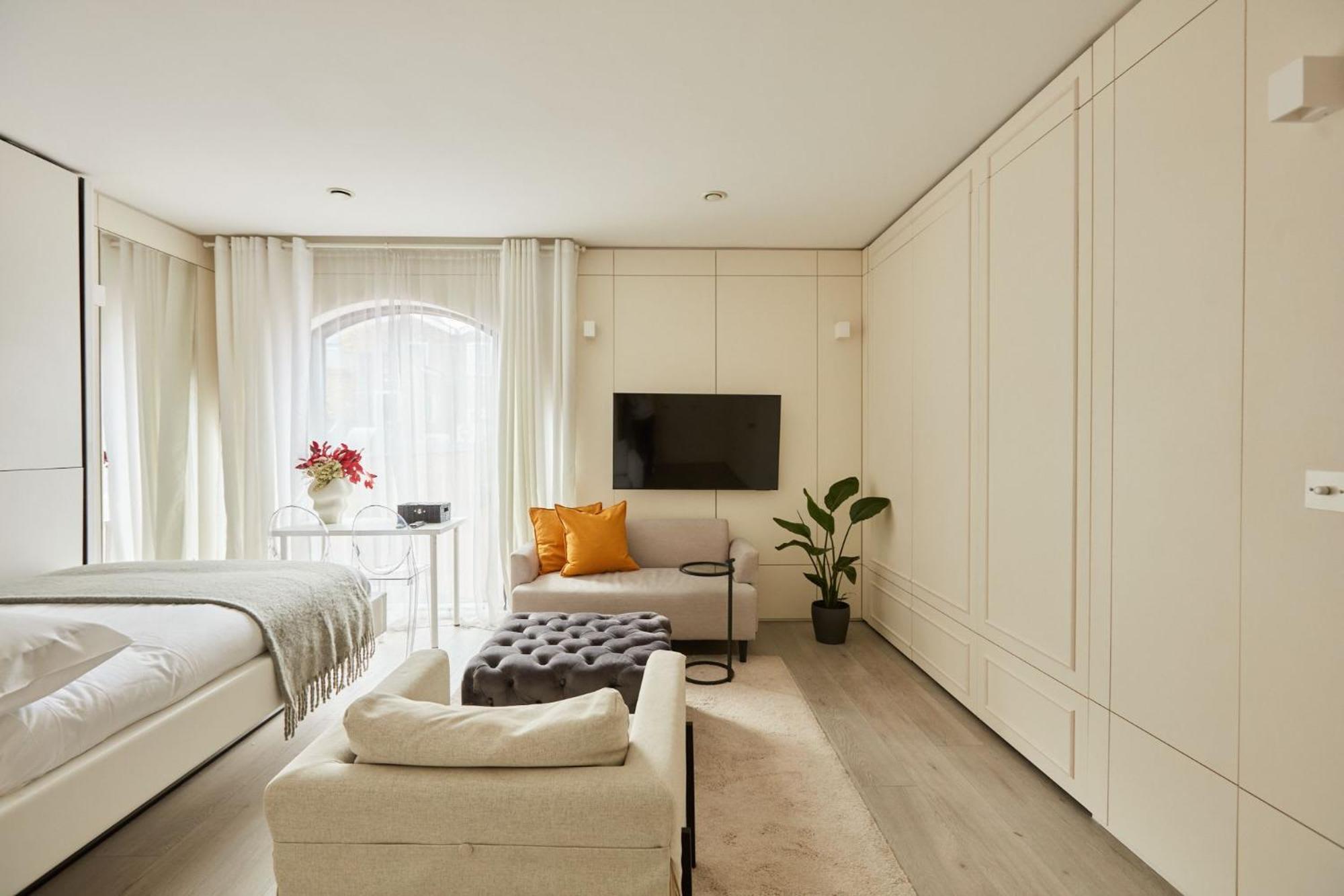 Luxury West Living In Loftus Road London